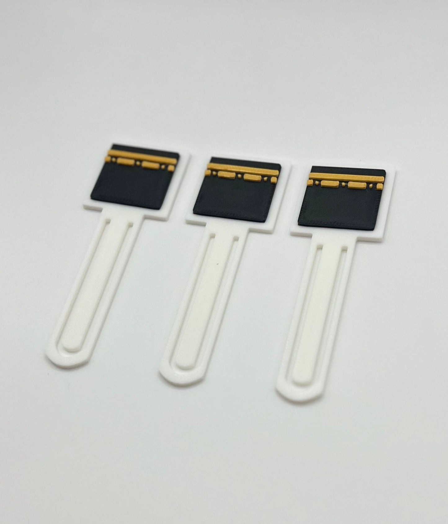 Kaaba Bookmark – Minimalist Islamic Bookmark for Quran & Books